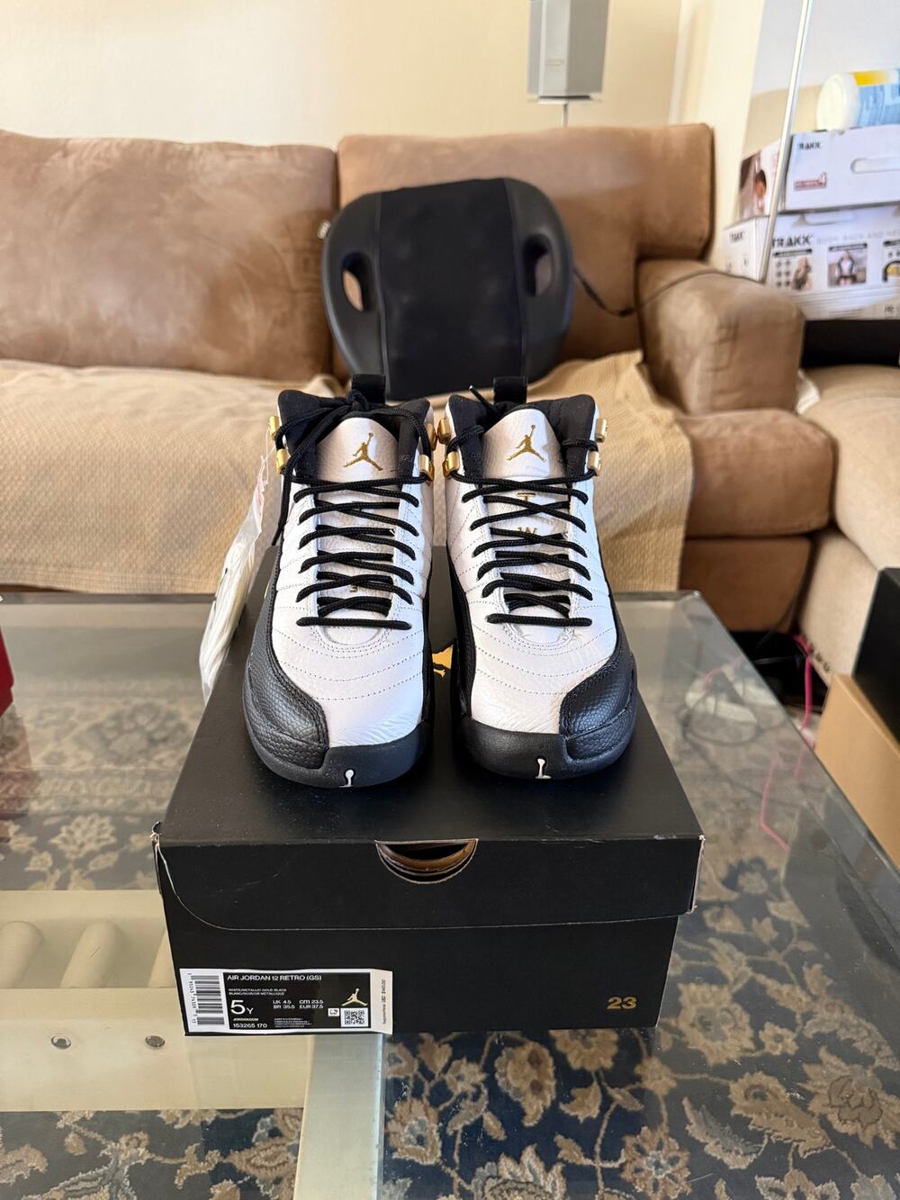 Air Jordan 12 Retro Royalty Taxi GS White Black Gold Size 5Y